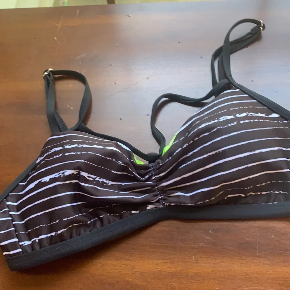NWT Next Balancing Act Inspire Sports Bra‎